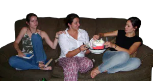 In de Daphne Methode zijn meiden verantwoordelijk voor hun keuzes en krijgen ze straf op hun billen als ze dat verdienen. Ze verdienen straf als ze afgesproken hebben dat ze iets WEL of NIET gaan doen. Als later blijkt dat ze zich daaraan niet gehouden hebben volgt er straf. Binnen de Daphne Methode is dat volwassen billenkoek op de blote billen. 