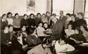Een voorbeeld van billenkoek waren de scholen waar men geloofde in het motto